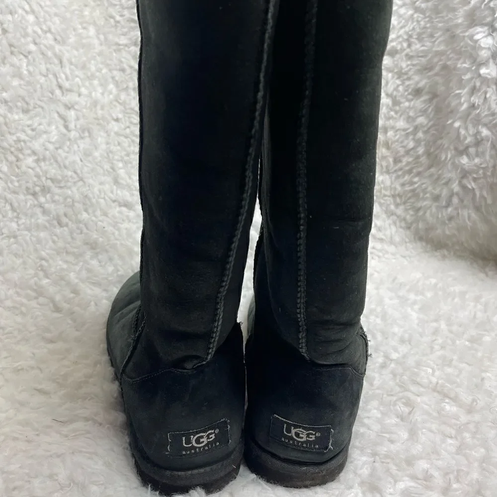 UGG Australia leather  black classic tall boots sheepskin shearling lining SZ9